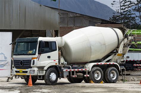 how much do cement truck drivers make and the various factors influencing their earnings potential